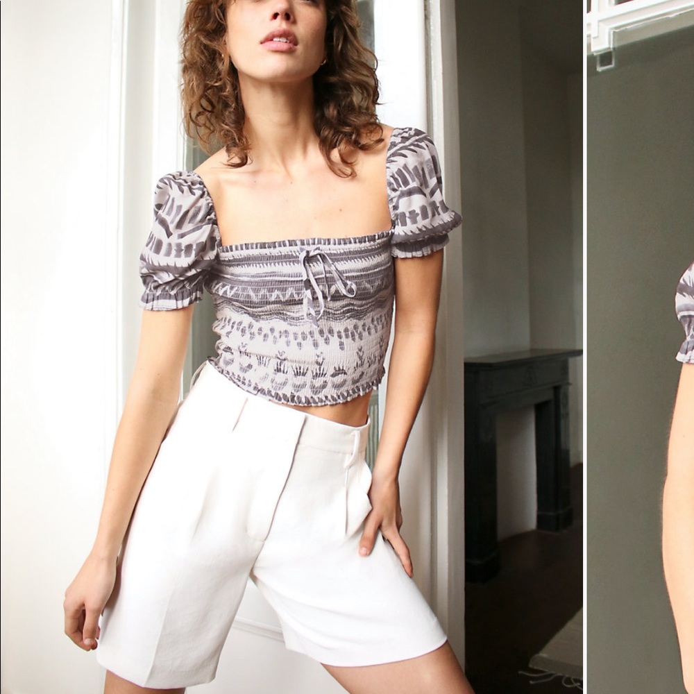 Aritzia, puff sleeve